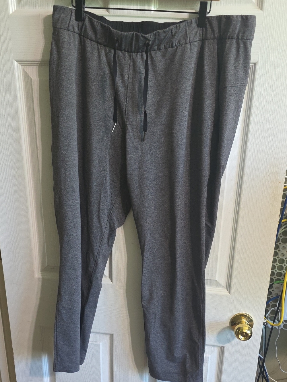 Lululemon On The Fly 7/8 Pants